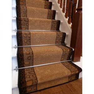 lion-brown-animal-print-stair-carpet-runner-design-stair-case-flor-tiles-natural-design-ideas-945x945