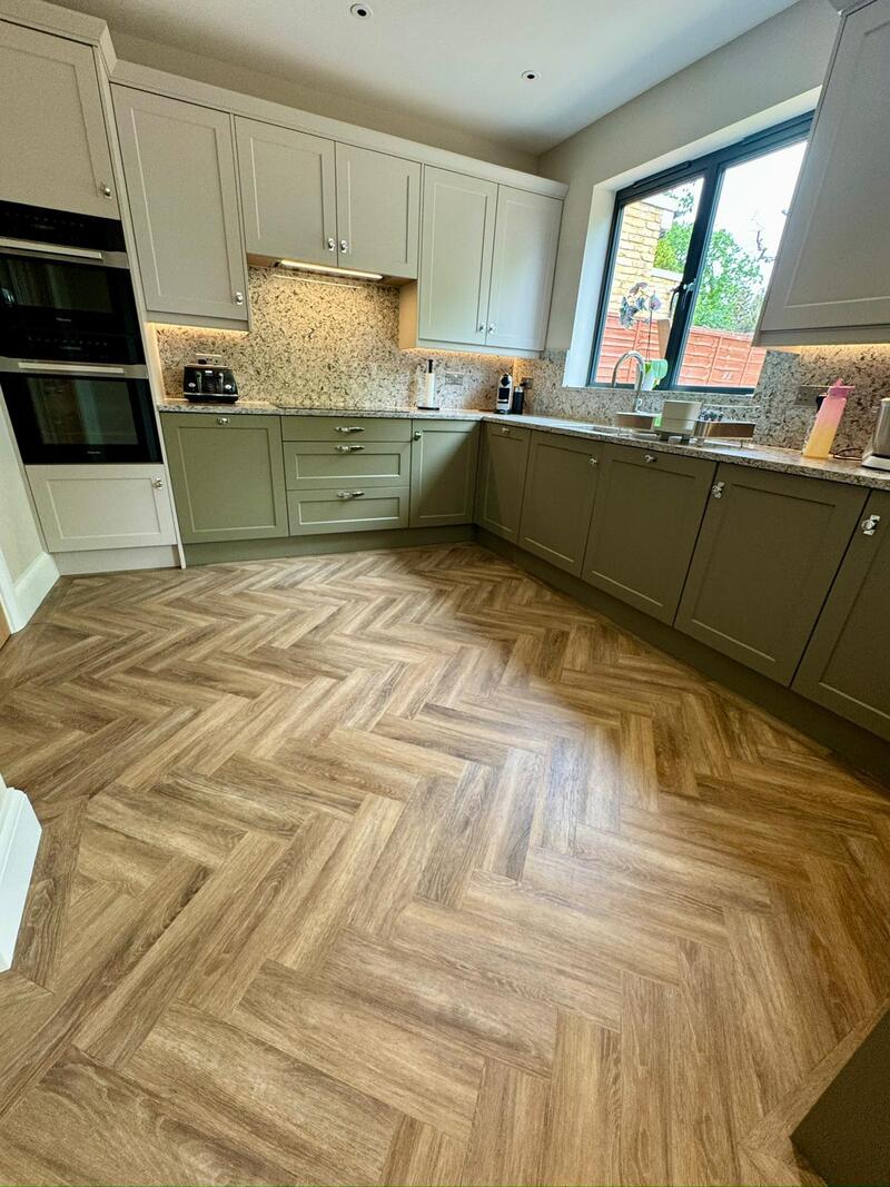 Amtico Signature Darley Oak Herringbone Flooring in Woodcroft N (Ref )
