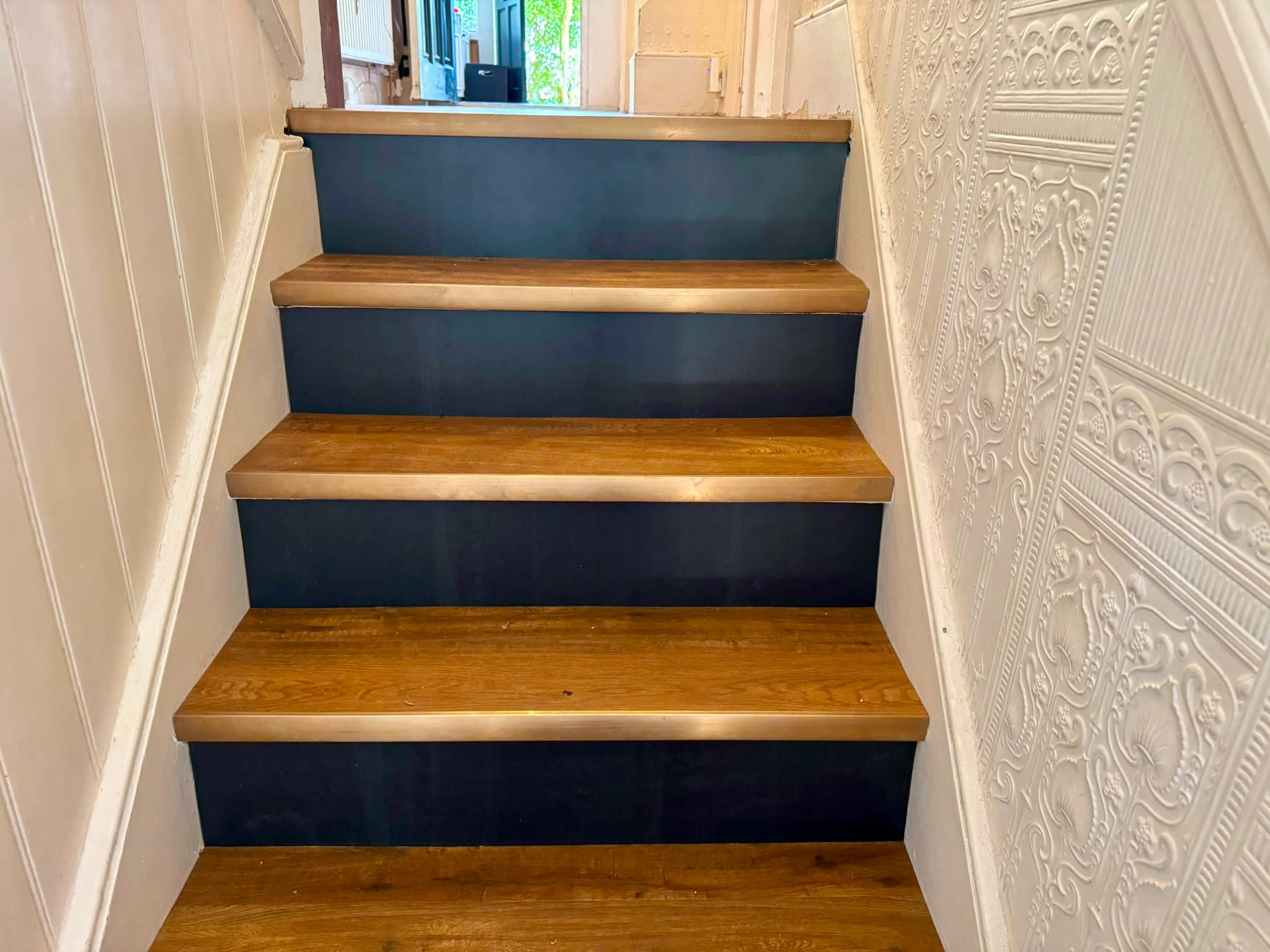 Amtico Signature Staircase Flooring in Muswell Hill London N (Ref S) ()
