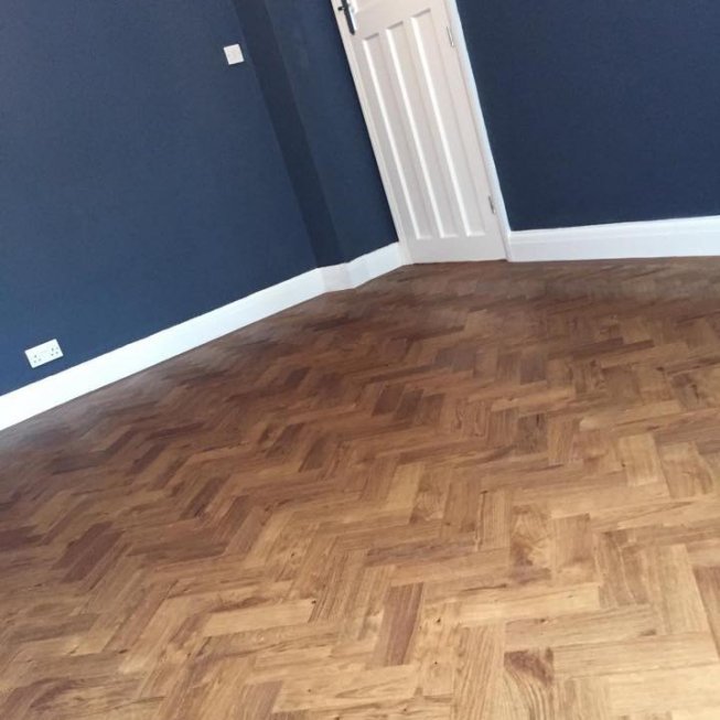 Amtico Spacia Royal Oak 9×3” Herringbone Floor